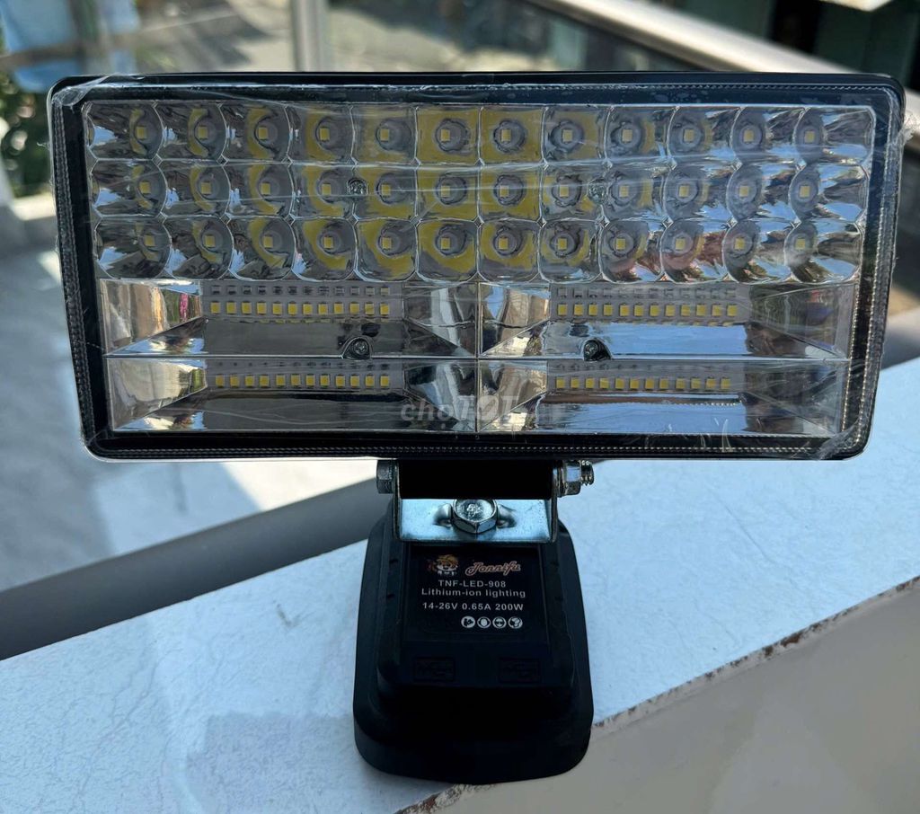 Đèn LED Jonnifu TNF-LED-908 Đen. Mua bán Đèn tại Quận Ninh Kiều Cần Thơ được đăng bởi Shop Thanh Lý Cần Thơ hình 1