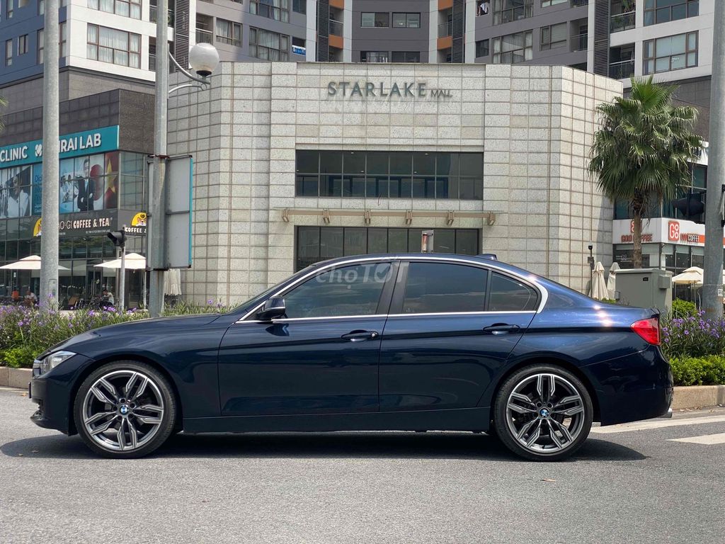 BMW 320i - Секс 2014 - Зеленый кавансит