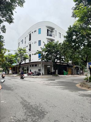 Căn hộ 195 m² · Đường Cách Mạng Tháng 8