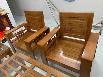bộ bàn ghế gỗ sồi Đức. Mua bán Bàn ghế tại Thành phố Thủ Đức Tp Hồ Chí Minh được đăng bởi Anh Linh