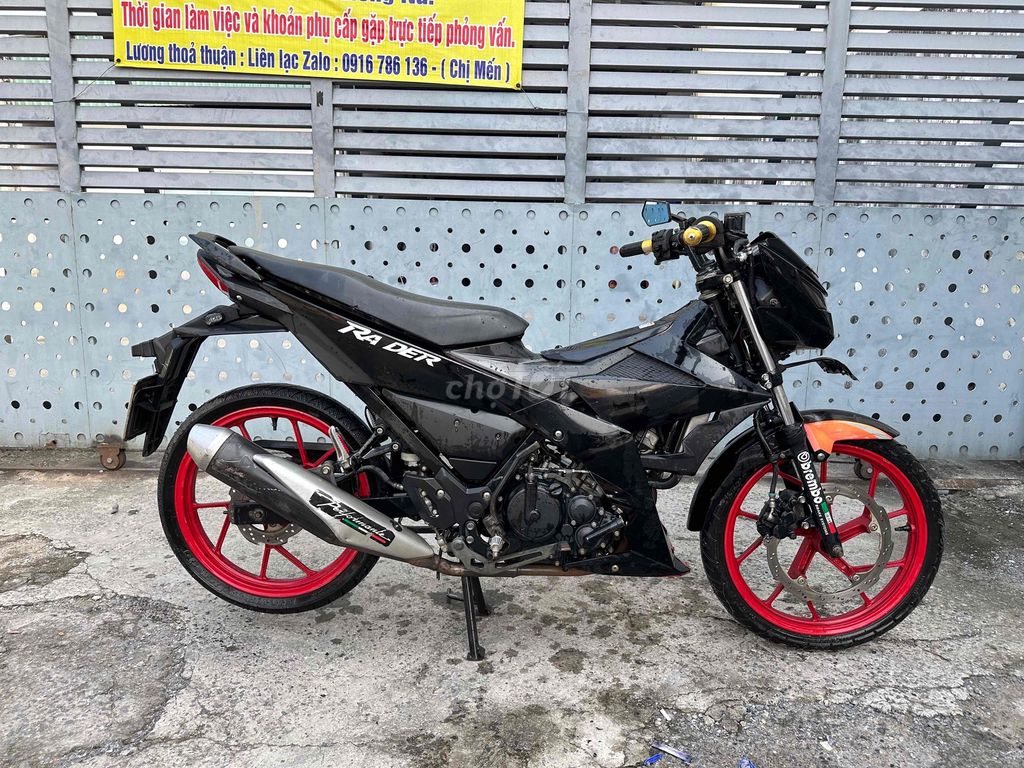 Suzuki Raider màu Đen cv photo. Mua bán Xe máy tại Huyện Hóc Môn Tp Hồ Chí Minh được đăng bởi Cầm Đồ Hoàng Tú hình 2