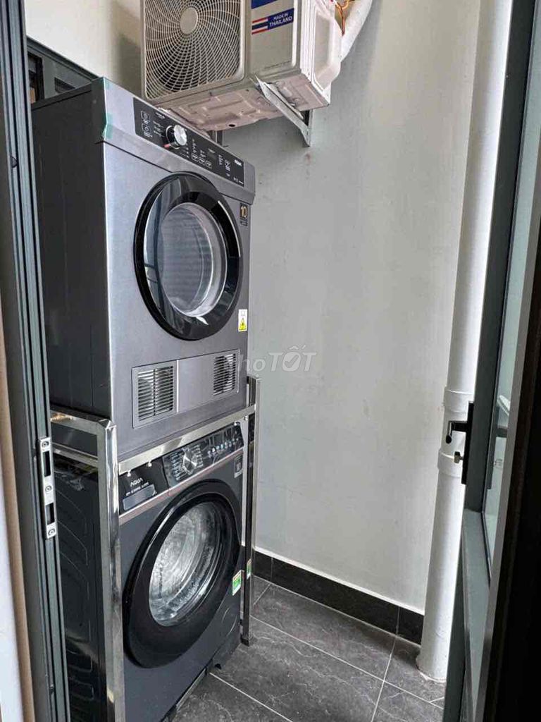 Sea-view 2-bedroom apartment in Mia Center Point — photo 8