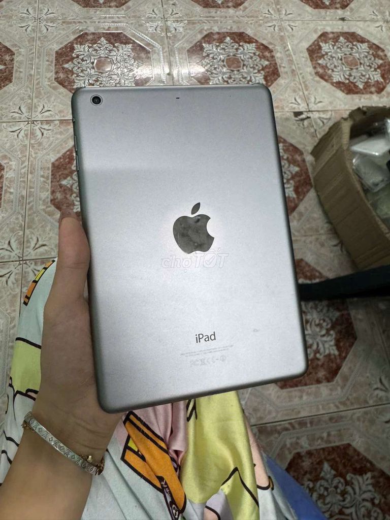 iPad mini 2, 16GB, pin trâu. Mua bán Máy tính bảng tại Thành phố Thủ Dầu Một Bình Dương được đăng bởi Phước Mobile hình 1
