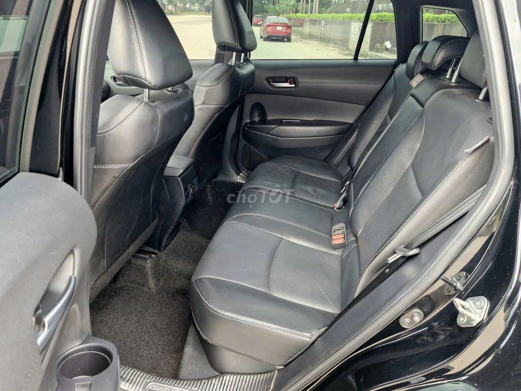 Toyota Corolla Cross 2021 Hybrid 1 chủ siêu đẹp. Mua bán Ô tô tại Quận Bắc Từ Liêm Hà Nội được đăng bởi Trung Auto 26 Phạm Văn Đồng hình 8