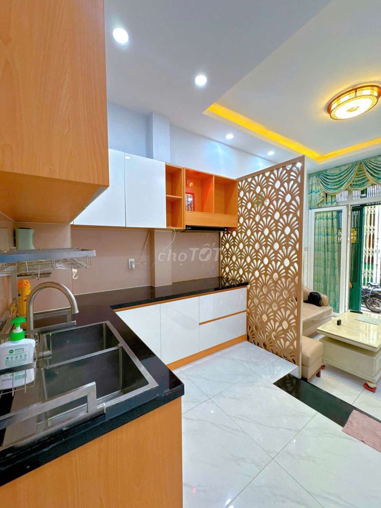 BÁN NHÀ KHU VỰC ĐẮC ĐỊA NGAY NGÃ TƯ CAO THẮNG VÀ ĐIỆN PHỦ Q.10. Mua bán Nhà ở tại Quận 10 Tp Hồ Chí Minh được đăng bởi Hoai Nam hình 9