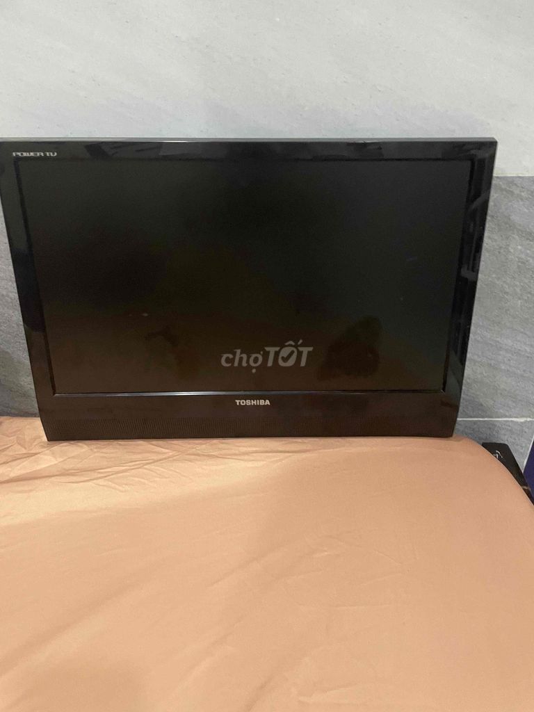 Tivi Toshiba 19HV10V Đen. Mua bán Tivi, Âm thanh tại Quận Phú Nhuận Tp Hồ Chí Minh được đăng bởi Huy Hoang hình 1