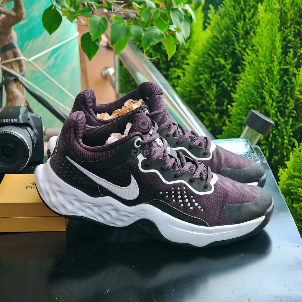[CHÍNH HÃNG] Giày thể thao Nike Fly.By Mid 3 Đen. Mua bán Giày dép tại Thành phố Thủ Dầu Một Bình Dương được đăng bởi chú CÔNG AN bán giày CHÍNH HÃNG hình 1