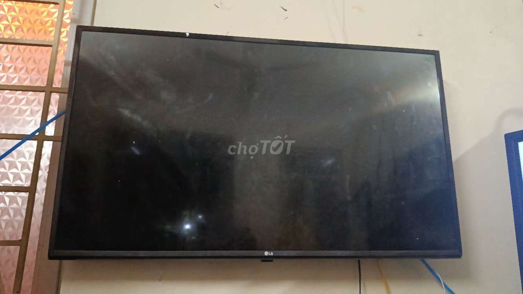 Tivi LG màn hình hỏng màu Đen 43in. Mua bán Tivi, Âm thanh tại Quận Nam Từ Liêm Hà Nội được đăng bởi Lâm Tây TV hình 1