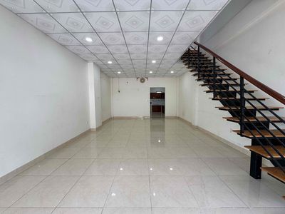 Cho thuê nhà 2 tầng tại KĐT Oasis, 2PN, Giá 5tr. Cho thuê văn phòng, mặt bằng kinh doanh tại Thị xã Bến Cát Bình Dương được đăng bởi Mỹ Xuyên