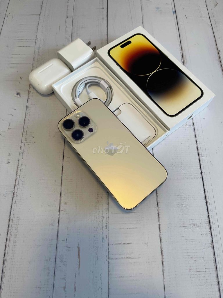 iPhone 14 Pro 256G QTế Zin Full Đẹp Xài Kĩ Pin 93%. Mua bán Điện thoại tại Quận 1 Tp Hồ Chí Minh được đăng bởi Hủ Vàng Tài Lộc hình 1