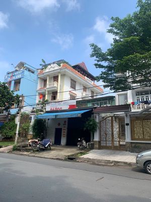 Plot of land 184 m² · Bình phú