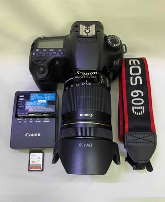 CANON 60D kit 18-135 is
