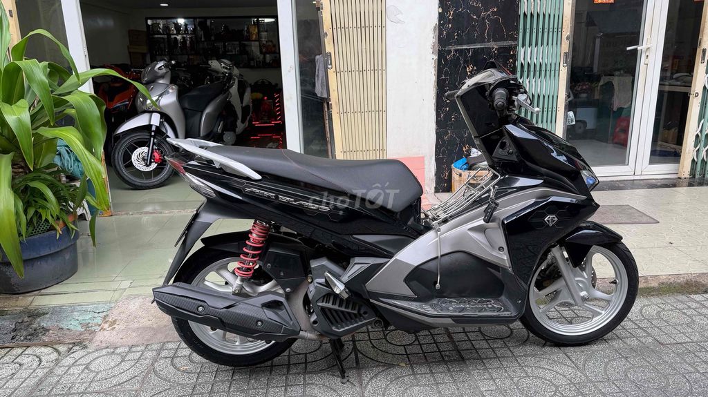 Honda Air Blade 125 2017 черный глянцевый Smartkey