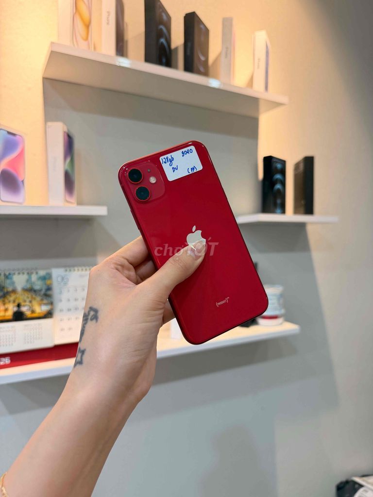11 thường 128Gb quốc tế zin full. Mua bán Điện thoại tại Quận Thanh Xuân Hà Nội được đăng bởi T Mobile  hình 1