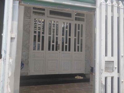 nhà gác 3pn, sẵn nội thất bếp + giường tủ, 5.5tr/ tháng - Trần thị Bôc