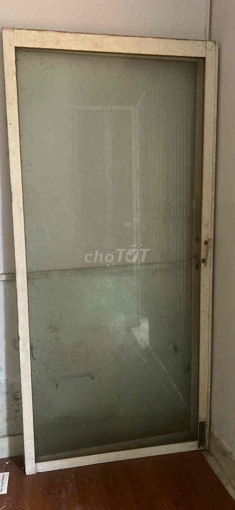 Cửa kính nhôm 1m02 x 2m17 dày 1 phân. Mua bán Nội thất, đồ gia dụng khác tại Quận Bình Tân Tp Hồ Chí Minh được đăng bởi Hoàng Lương hình 1