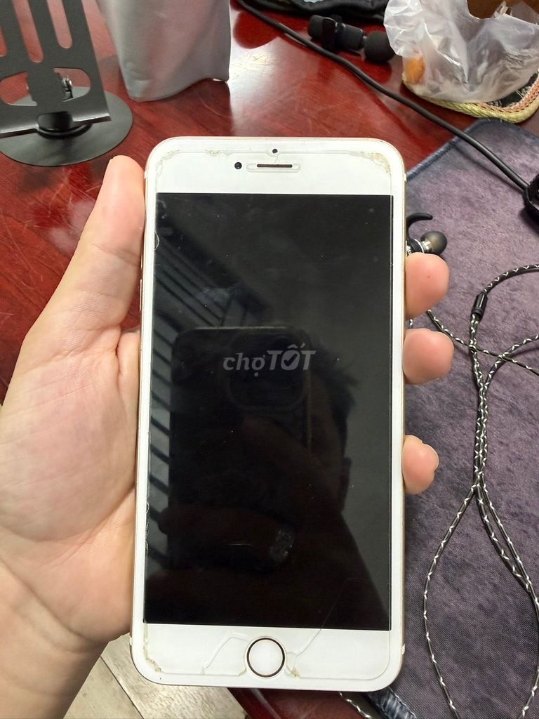 iPhone 6S PLUS 64GB Vàng gold Lỗi pin. Mua bán Điện thoại tại Quận 3 Tp Hồ Chí Minh được đăng bởi Phùng Thiên Phúc hình 1