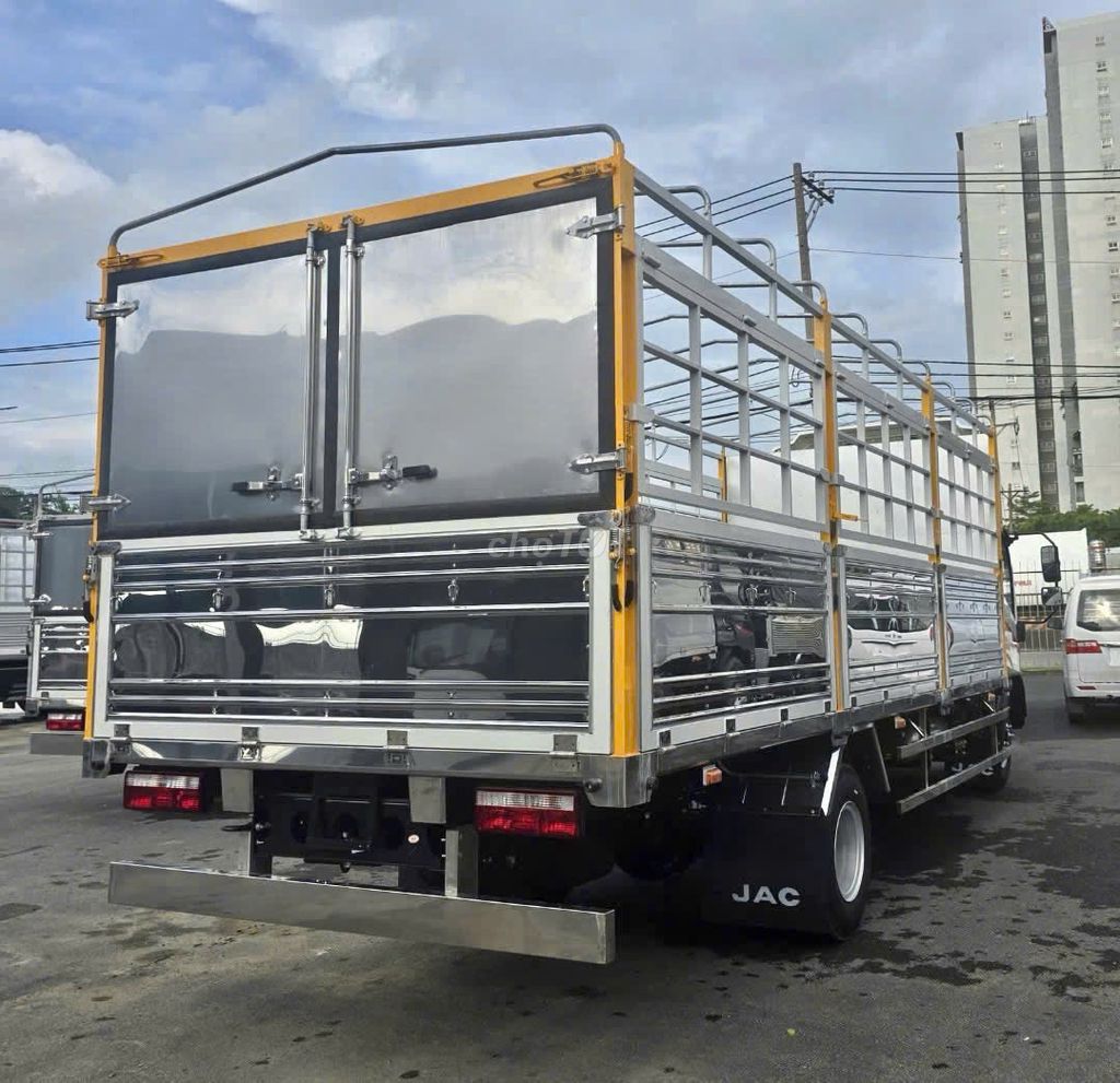 XE TẢI JAC 7,5 TẤN THÙNG MUI BẠT TIÊU CHUẨN. Mua bán Xe tải, xe ben tại Quận Bình Tân Tp Hồ Chí Minh được đăng bởi TRUNG TÂM XE TẢI  hình 3