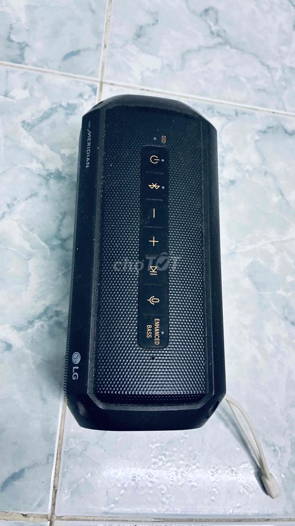 Loa Bluetooth LG PK3 Chống nước Đen. Mua bán Tivi, Âm thanh tại Quận 1 Tp Hồ Chí Minh được đăng bởi Lợi Phúc Khang hình 1