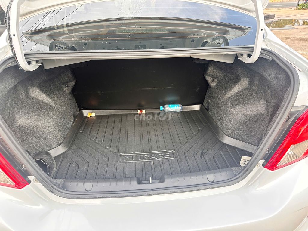 Attrage MT 2023 - Xe Gia Đình Odo 36000km PK Nhiều. Mua bán Ô tô tại Quận 12 Tp Hồ Chí Minh được đăng bởi Hoài Vũ Xe Cũ hình 10