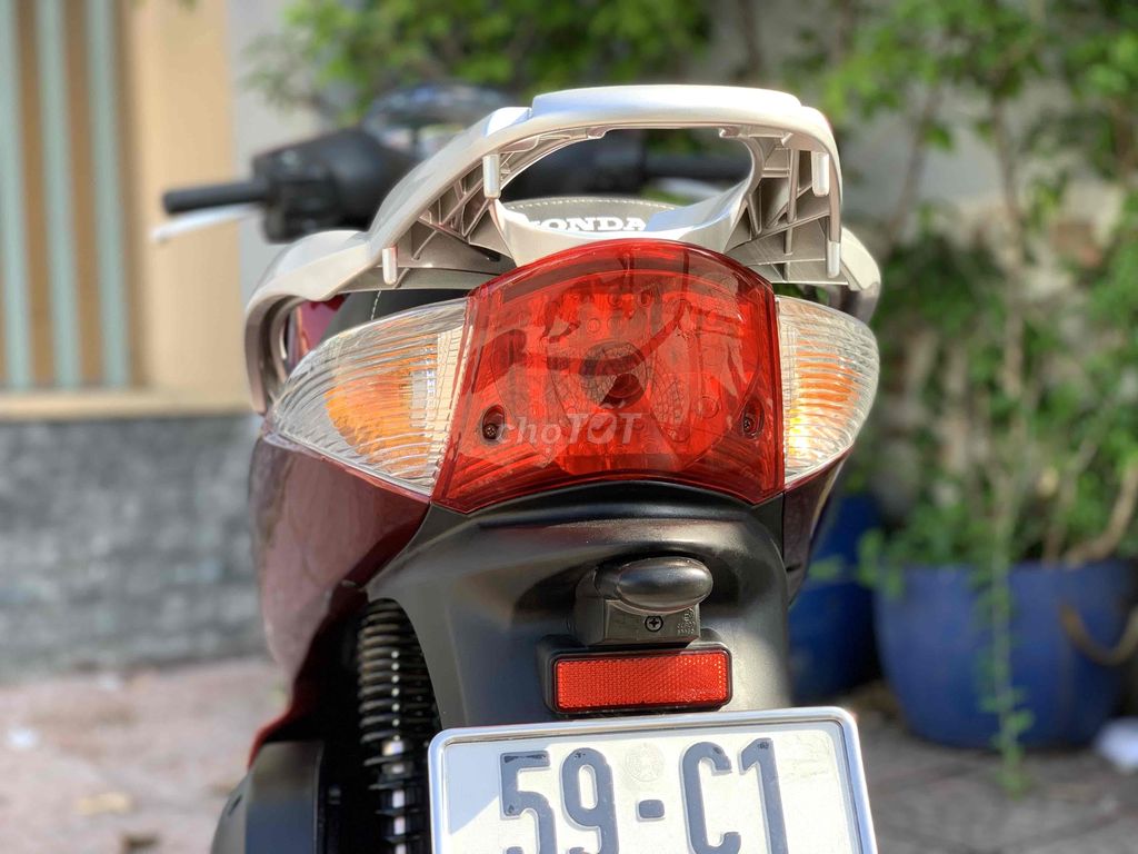 Sh150 2009  zin nguyên bản lăn bánh 2015. 1 chủ. Mua bán Xe máy tại Quận Phú Nhuận Tp Hồ Chí Minh được đăng bởi Cungsport hình 3