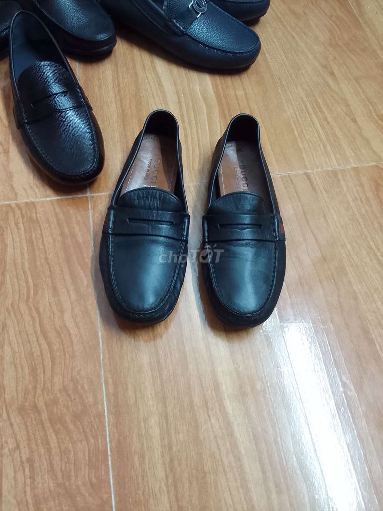 Giày lười Gucci Da bê Nam Đen 40-40.5 Italy. Mua bán Giày dép tại Quận Cầu Giấy Hà Nội được đăng bởi  Giày chất giá thấp hình 1