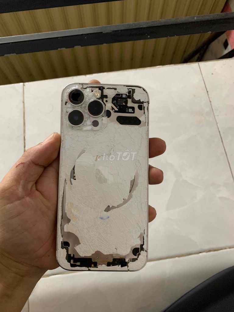 iPhone 13 Pro Max 128GB Trắng Hỏng. Mua bán Điện thoại tại Quận Cái Răng Cần Thơ được đăng bởi văn thưởng hình 1