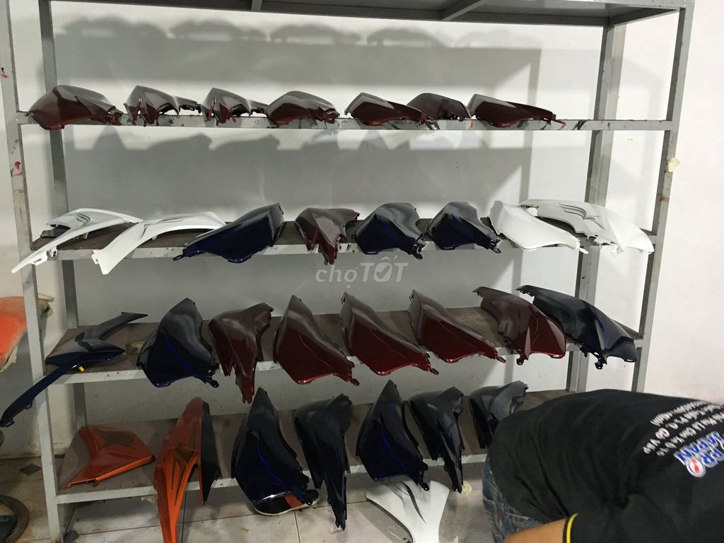 Huế. Sơn xịt xe, sơn xịt trang trí. Mua bán Phụ tùng xe tại Huyện Phú Vang Thừa Thiên Huế được đăng bởi Kho Sĩ Đức Nhân hình 5