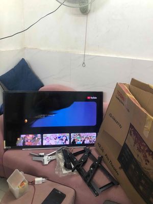bán smart tv tosshiba 40 inch bị vỡ màn hình. Mua bán Tivi, Âm thanh tại Quận Bình Tân Tp Hồ Chí Minh được đăng bởi Nguyễn Thanh Long
