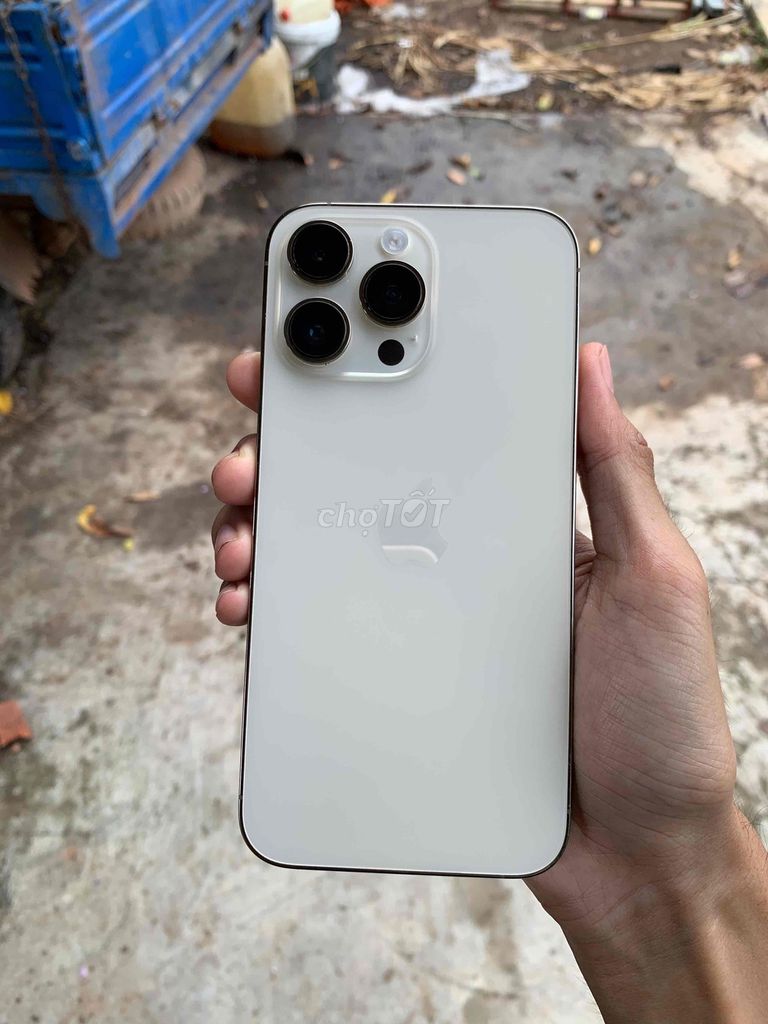 Apple iPhone 14 Pro Max 256GB Gold. Mua bán Điện thoại tại Huyện Long Điền Bà Rịa - Vũng Tàu được đăng bởi Nguyen Dat hình 1