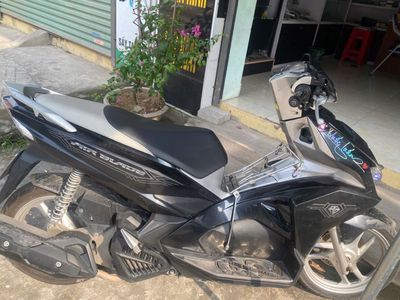 Cần bán xe Airblade. Mua bán Xe máy tại Huyện Quế Võ Bắc Ninh được đăng bởi Tuấn Dương