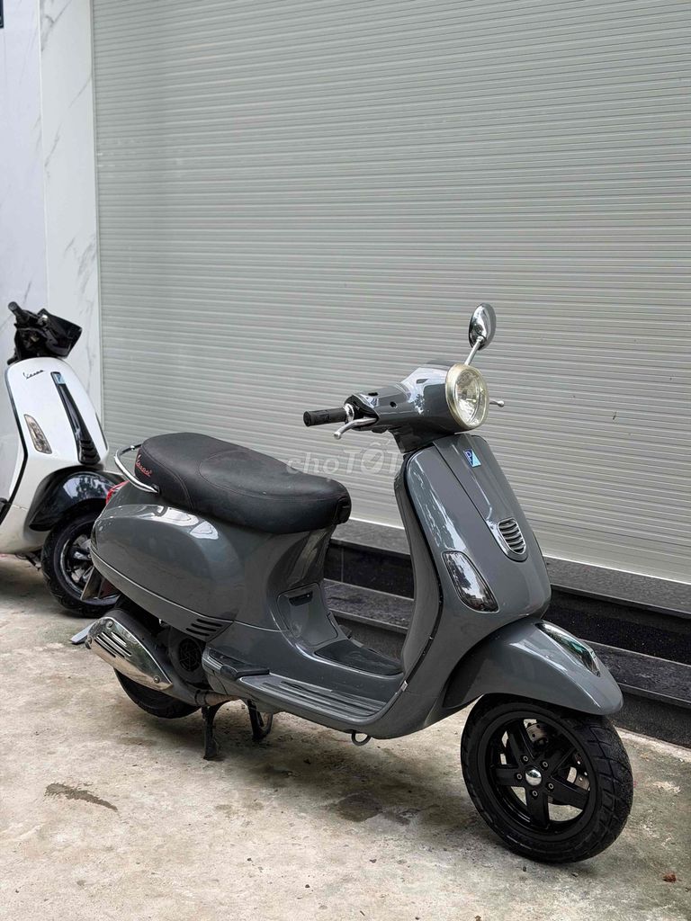 xe vespa lx125 3vie biển số đẹp cần bán. Mua bán Xe máy tại Quận Gò Vấp Tp Hồ Chí Minh được đăng bởi long vũ hình 1