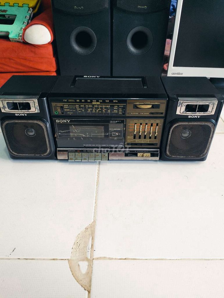 Đài cassette Sony Đen Đã sử dụng. Mua bán Tivi, Âm thanh tại Thành phố Châu Đốc An Giang được đăng bởi Nguyễn Trí  hình 1