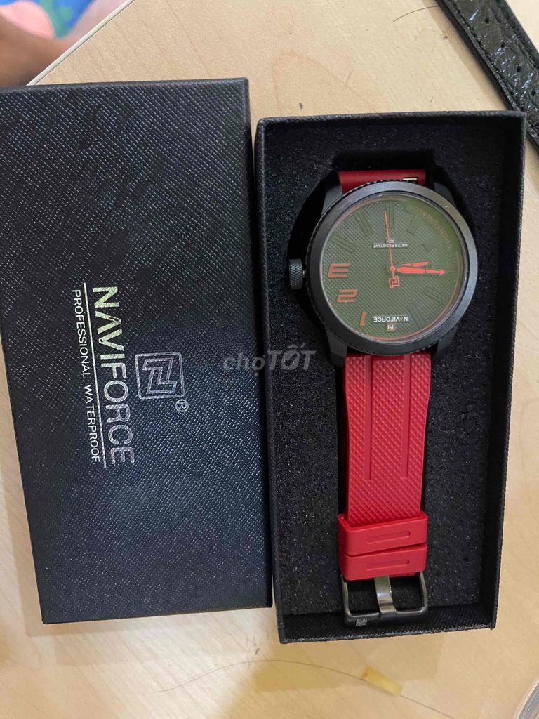 Đồng hồ Naviforce Đỏ Cao su Size 45. Mua bán Đồng hồ tại Quận 8 Tp Hồ Chí Minh được đăng bởi phước hình 1