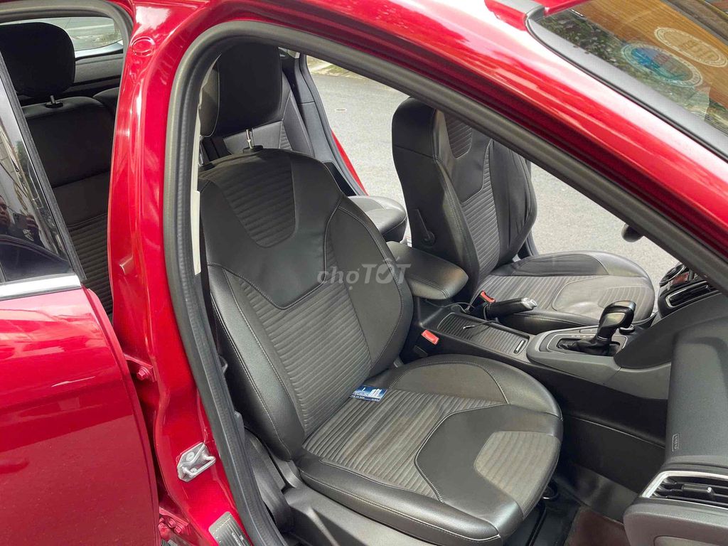 Focus Sport 2018 Xe Chuần Hãng Ford. Bán Cam Kết. Mua bán Ô tô tại Quận Tân Bình Tp Hồ Chí Minh được đăng bởi FORD PHỔ QUANG XE CŨ hình 8