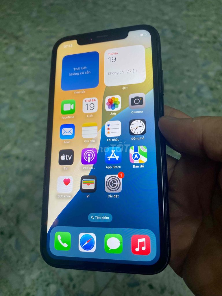 iPhone 11 64GB Đen Đã sử dụng. Mua bán Điện thoại tại Quận 4 Tp Hồ Chí Minh được đăng bởi Phat tai hình 1