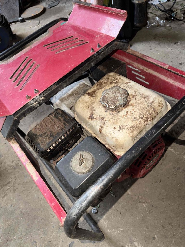 Máy phát điện Honda EKB 2900 Đỏ. Mua bán Đồ chuyên dụng, Giống nuôi trồng tại Huyện Bình Chánh Tp Hồ Chí Minh được đăng bởi Chợ đồ cũ hình 1