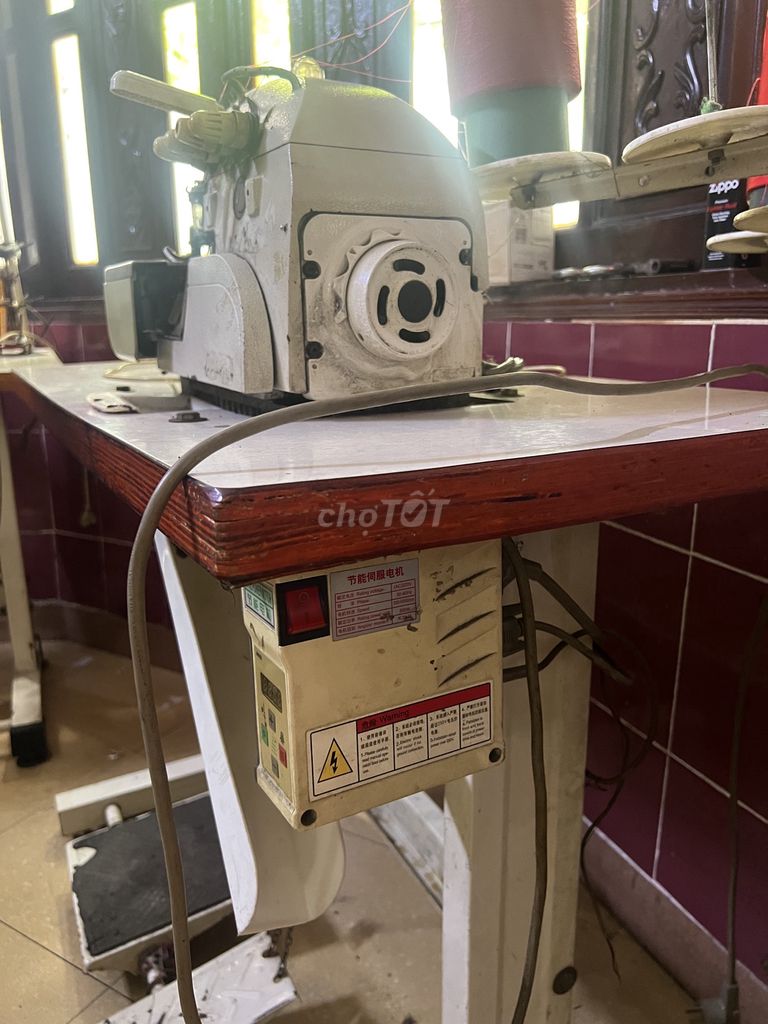 Máy may và máy vắt sổ . Mua bán Đồ chuyên dụng, Giống nuôi trồng tại Quận Bình Tân Tp Hồ Chí Minh được đăng bởi Minh Hien Nguyen hình 1