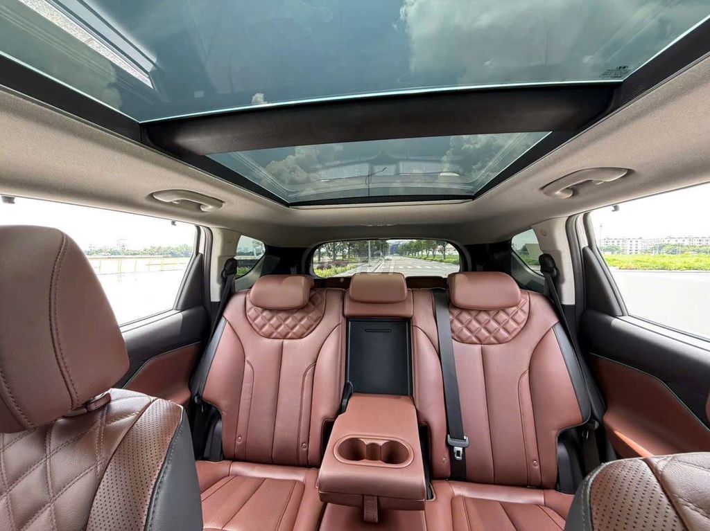 Hyundai santafe 2.5L full xăng. Mua bán Ô tô tại Thành phố Thủ Đức Tp Hồ Chí Minh được đăng bởi Ms Hiệp  hình 14