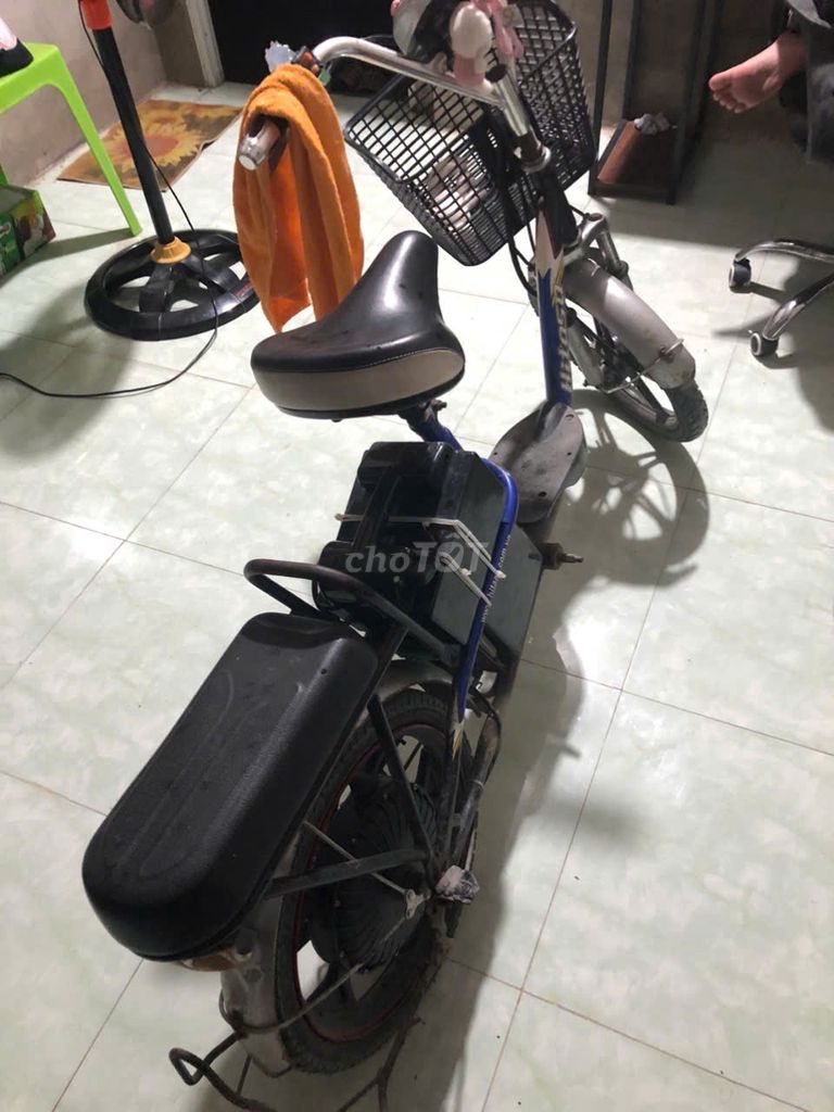 Bán xe đạp điện đang dùng bình thường. Mua bán Xe điện tại Huyện Bến Lức Long An được đăng bởi Phát Võ hình 2