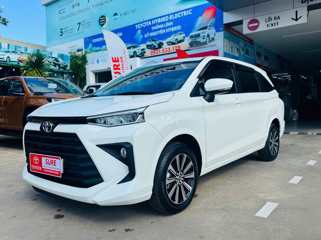 Toyota Avanza Premio 2025 photo 3