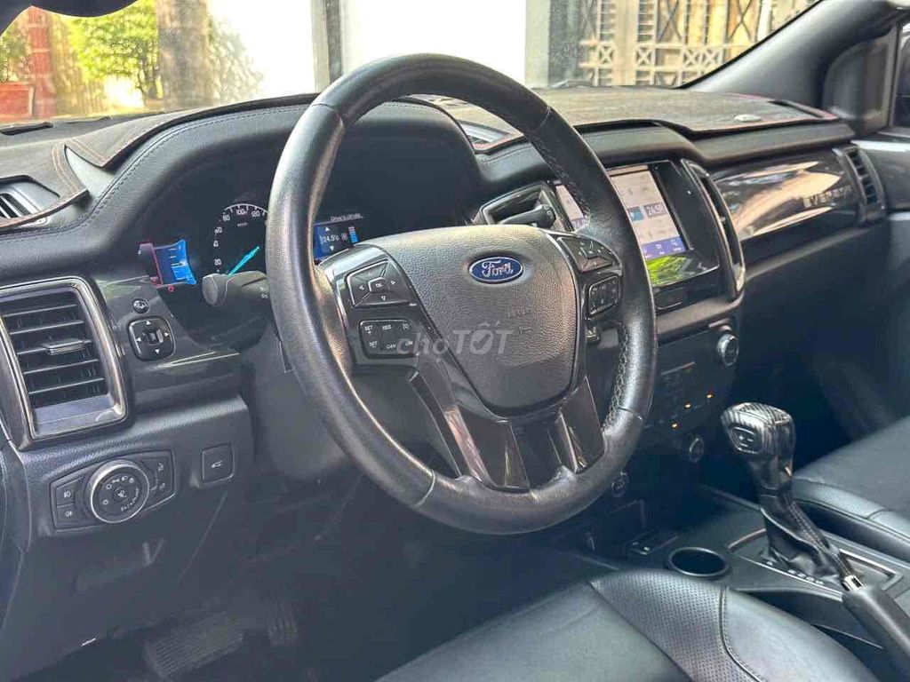 EVEREST 4x2 2019 TITANIUM 01 CẦU FORM MỚI ĐẸP. Mua bán Ô tô tại Quận Gò Vấp Tp Hồ Chí Minh được đăng bởi Mr Tài hình 6