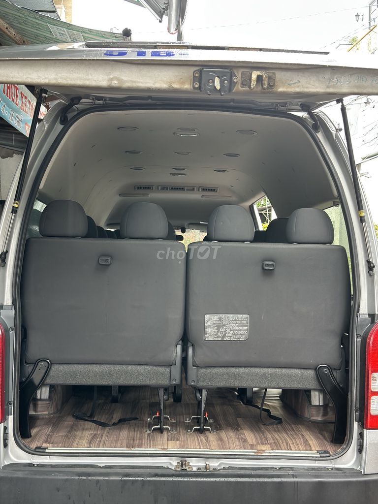Toyota Hiace 2017 máy dầu Nhập Nhật còn rất đẹp.. Mua bán Ô tô tại Quận Bình Tân Tp Hồ Chí Minh được đăng bởi Quốc Phú hình 5