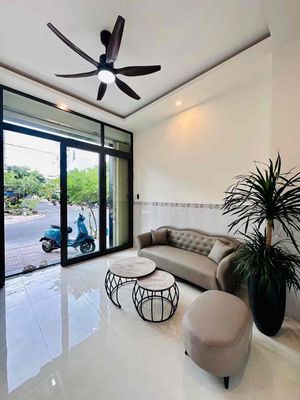 Rent · 3 bd · 60 м² · Thành phố Nha Trang, ул. Lê Hồng Phong