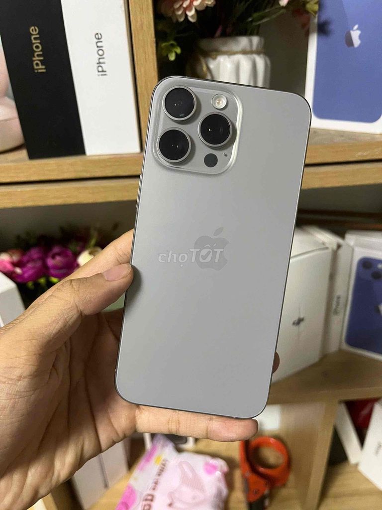 Apple iPhone 15 Pro Max 256GB Xám. Mua bán Điện thoại tại Quận 7 Tp Hồ Chí Minh được đăng bởi T49 Store hình 1