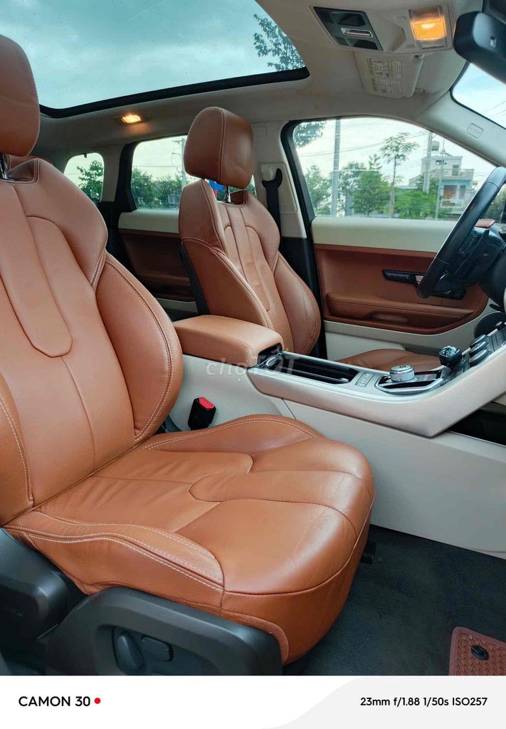 Ranger Rover Evoque 2012 lướt 5 vạn mile siêu đẹp. Mua bán Ô tô tại Thành phố Dĩ An Bình Dương được đăng bởi Dương hình 19