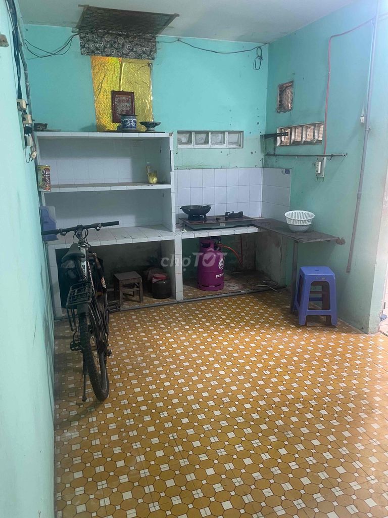 Nhà trong hẻm 122,6m2, 2 phòng ngủ, hoàng văn thụ,  giấy tờ chính chủ. Nhà trong hẻm 122,6m2, 2 phòng ngủ, hoàng văn thụ,  giấy tờ chính chủ.