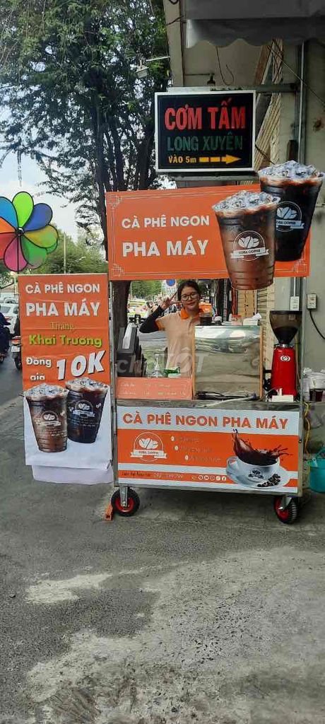 tuyển nhân viên bán Café mang đi