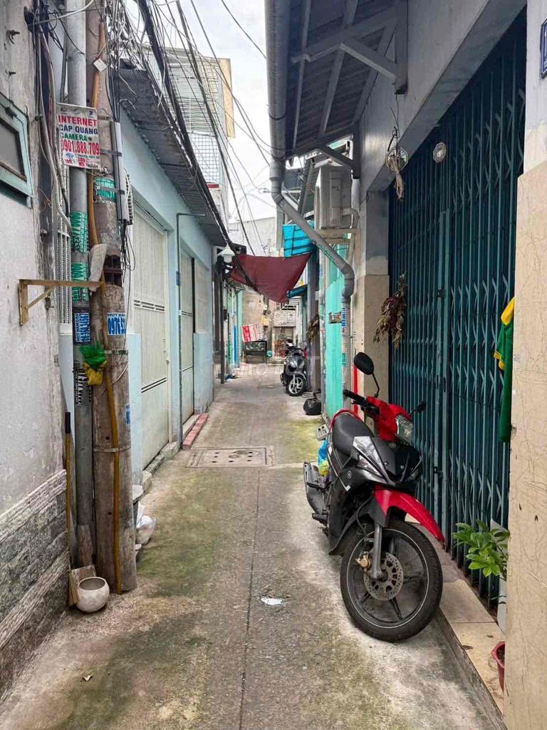 Nhà cực hiếm, chỉ có một khu vực Q7..! - ảnh 4
