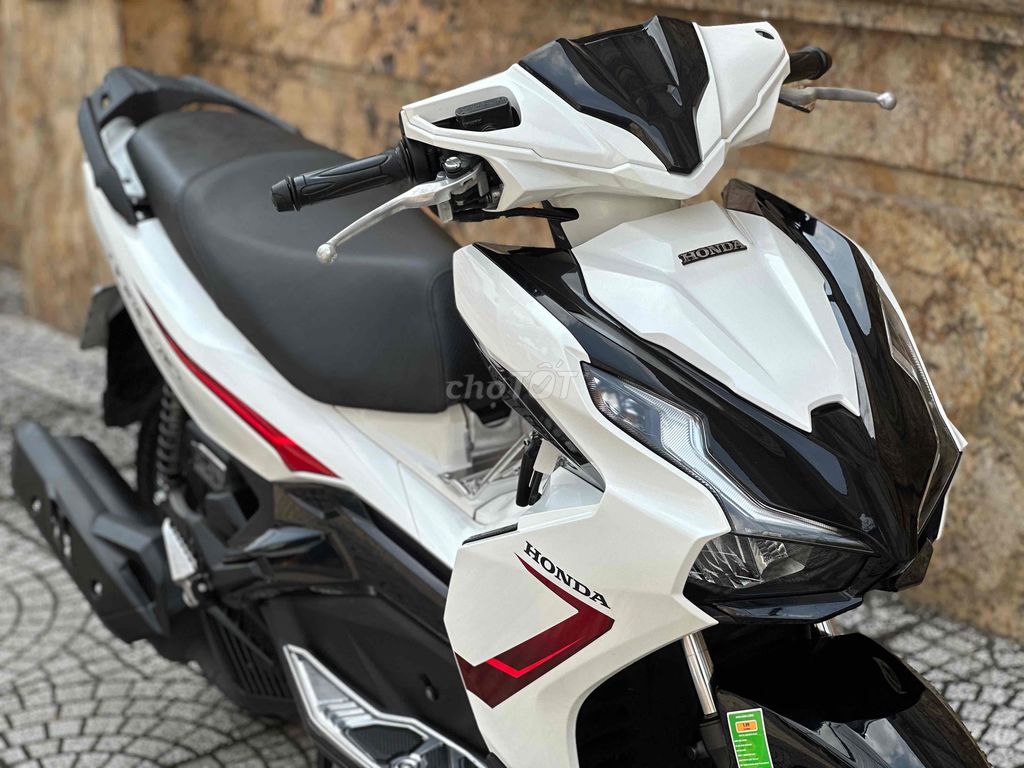 Airblade 125 đk t8/2022 1chủ ít đi8000km mới99%zin